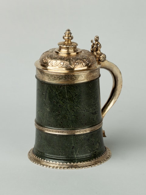 German silver-gilt mounted Serpentin Tankard