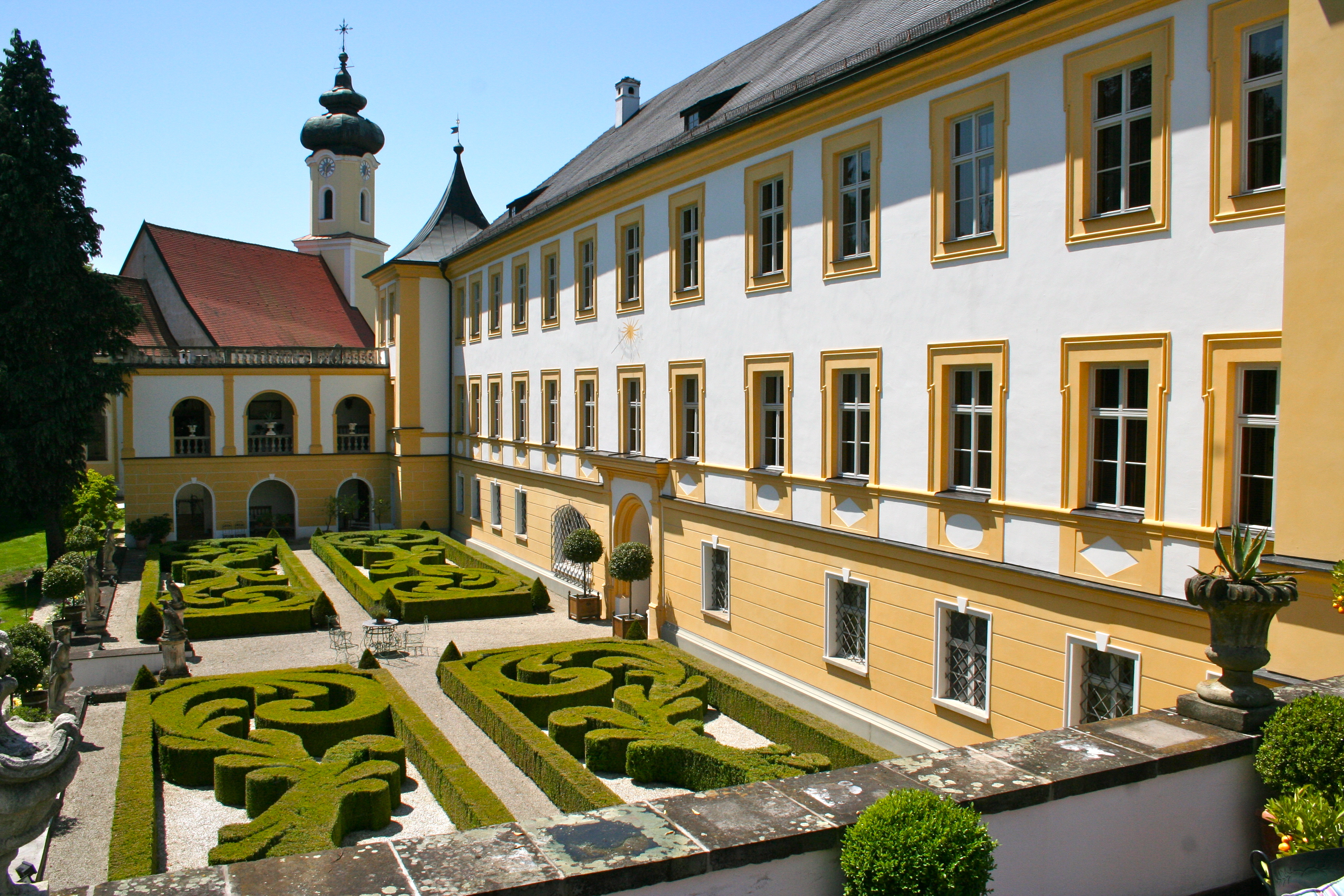 AboutBannerMediaPath